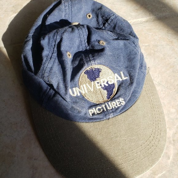 Universal Pictures Hat - Vintage - RARE - Universal Studios - Picture 1 of 4